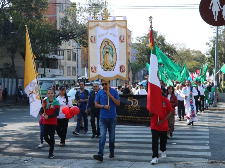 Develación placa conmemorativa y peregrinación OMPE 50 Años